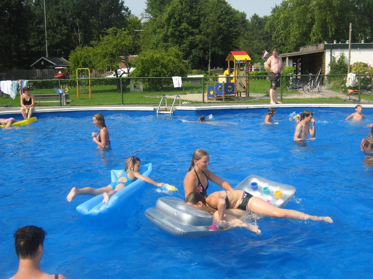 Vakantiepark 'T Urkerbos - Kabouterhuisje Dış mekan fotoğraf